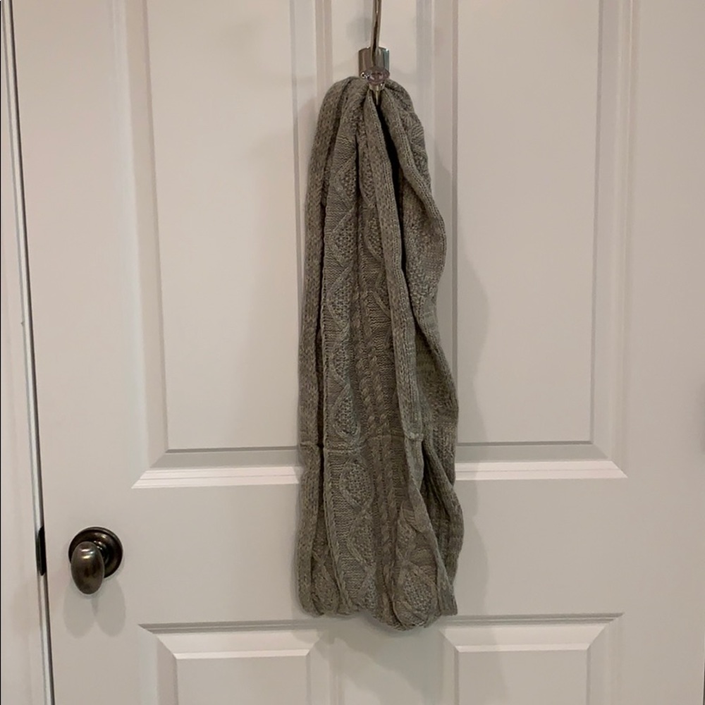 Grey knit infinity scarf